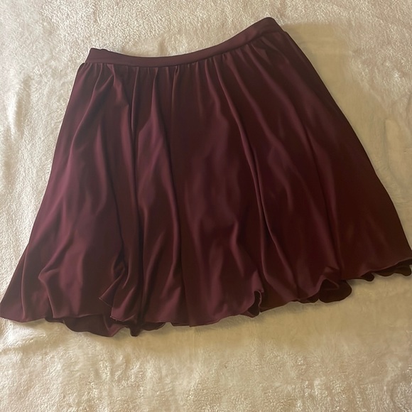 Speechless Dresses & Skirts - Speechless Burgundy Skirt size 5